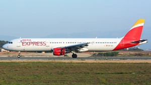 Photo of EC-JLI - Airbus A321-213 operated by Iberia Express