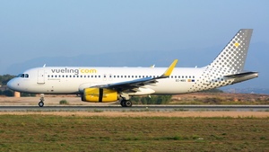 Photo with serial 6123 - Airbus A320-232