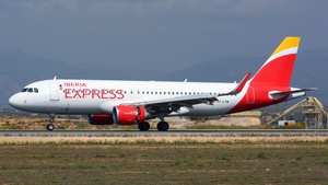 Photo of EC-LYM - Airbus A320-216 operated by Iberia Express