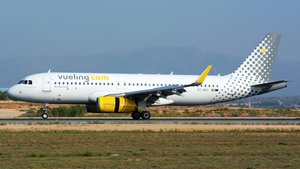 Photo of EC-MER - Airbus A320-232 operated by Vueling