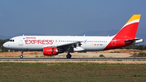 Photo of EC-MUK - Airbus A320-214 operated by Iberia Express