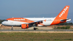 Photo of G-EZBI - Airbus A319-111 operated by easyJet