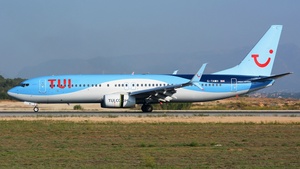 Photo of G-TAWH - Boeing 737-8K5 operated by TUI Airways