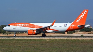 Photo of OE-IVE - Airbus A320-214 operated by easyJet Europe