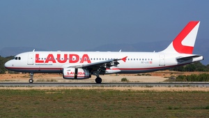 Photo of OE-LOZ - Airbus A320-232 operated by Laudamotion