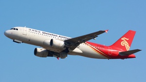 Photo of B-6569 - Airbus A320-214 operated by Shenzhen Airlines