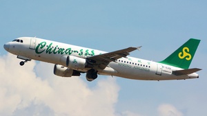 Photo of B-6301 - Airbus A320-214 operated by Spring Airlines