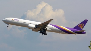 Photo of HS-TKR - Boeing 777-3AL(ER) operated by Thai Airways International