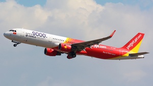 Photo of VN-A651 - Airbus A321-211 operated by VietJet Air