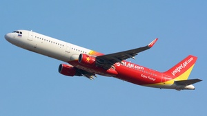 Photo of HS-VKG - Airbus A321-211 operated by Thai VietJet Air
