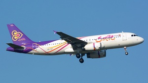 Photo of HS-TXF - Airbus A320-232 operated by Thai Smile