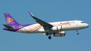 Photo of HS-TXU - Airbus A320-232 operated by Thai Smile