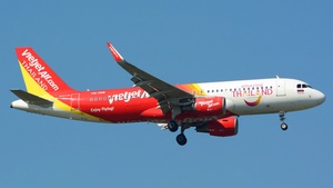 Photo of HS-VKB - Airbus A320-214 operated by Thai VietJet Air