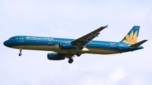 Photo of VN-A356 - Airbus A321-231 operated by Vietnam Airlines