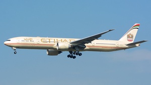 Photo of A6-ETL - Boeing 777-3FX(ER) operated by Etihad Airways