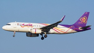 Photo of HS-TXK - Airbus A320-232 operated by Thai Smile