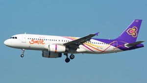 Photo of HS-TXA - Airbus A320-232 operated by Thai Smile