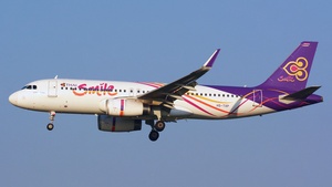 Photo of HS-TXP - Airbus A320-232 operated by Thai Smile