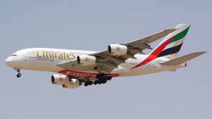 Photo of A6-EEE - Airbus A380-861 operated by Emirates