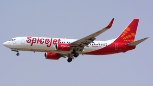 Photo of VT-SZM - Boeing 737-86J operated by SpiceJet