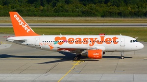 Photo of G-EZEZ - Airbus A319-111 operated by easyJet
