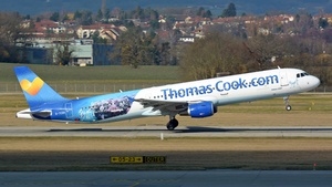 Photo of G-TCDA - Airbus A321-211 operated by Thomas Cook Airlines