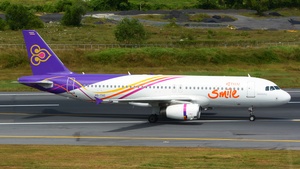 Photo of HS-TXC - Airbus A320-232 operated by Thai Smile
