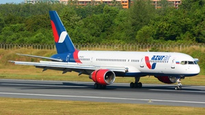 Photo of VP-BYC - Boeing 757-231 operated by Azur Air