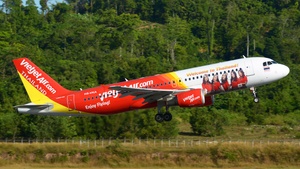 Photo of HS-VKA - Airbus A320-214 operated by Thai VietJet Air