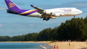 Photo of HS-TGX - Boeing 747-4D7 operated by Thai Airways International