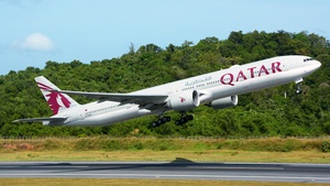 Photo of A7-BEH - Boeing 777-3DZ(ER) operated by Qatar Airways