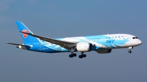 Photo of B-2725 - Boeing 787-8 Dreamliner operated by China Southern Airlines