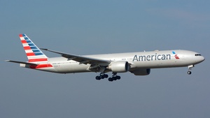 Photo of N730AN - Boeing 777-323(ER) operated by American Airlines
