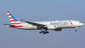 Photo of N767AJ - Boeing 777-223(ER) operated by American Airlines