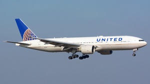 Photo of N79011 - Boeing 777-224(ER) operated by United Airlines