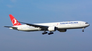 Photo of TC-JJI - Boeing 777-3F2(ER) operated by Turkish Airlines