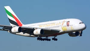 Photo of A6-EUA - Airbus A380-861 operated by Emirates