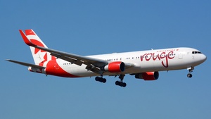 Photo of C-FMWY - Boeing 767-333(ER) operated by Air Canada Rouge