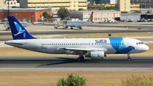 Photo of CS-TKP - Airbus A320-214 operated by SATA International