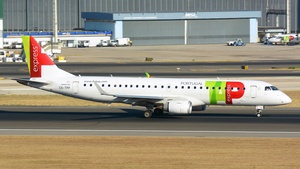Photo of CS-TPP - Embraer ERJ-190LR operated by TAP Express (opb Portugália Airlines)