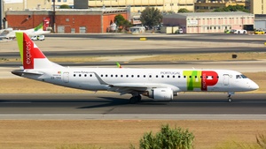 Photo of CS-TPO - Embraer ERJ-190LR operated by TAP Express (opb Portugália Airlines)