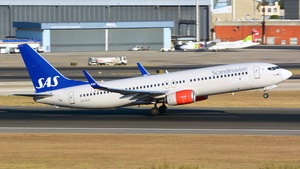 Photo of LN-RGF - Boeing 737-86N operated by SAS Scandinavian Airlines