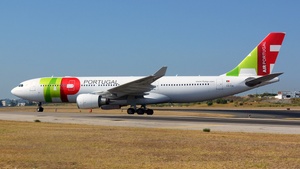 Photo of CS-TOL - Airbus A330-202 operated by TAP Air Portugal