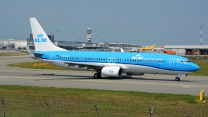 Photo of PH-BGA - Boeing 737-8K2 operated by KLM Royal Dutch Airlines