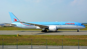 Photo of EI-NEO - Boeing 787-9 Dreamliner operated by Neos