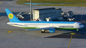 Photo of UK67005 - Boeing 767-33P(ER) operated by Uzbekistan Airways