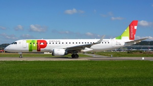 Photo of CS-TPQ - Embraer ERJ-190LR operated by TAP Express (opb Portugália Airlines)