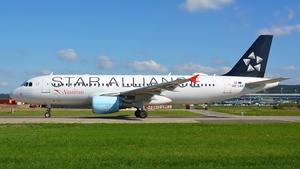 Photo of OE-LBX - Airbus A320-214 operated by Austrian Airlines