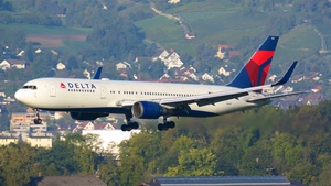 Photo of N394DL - Boeing 767-324(ER) operated by Delta Air Lines