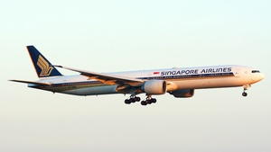 Photo of 9V-SWQ - Boeing 777-312(ER) operated by Singapore Airlines